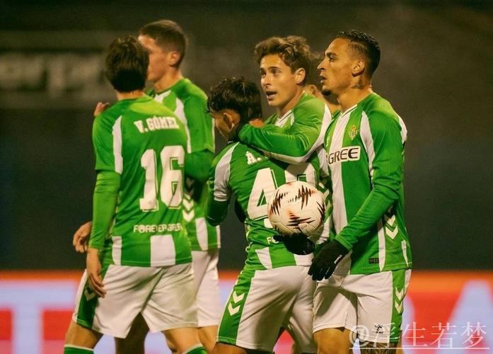 25岁圆神再献神作：外脚背凌空破门，16战斩获8球4助攻！